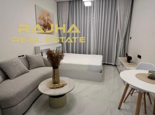 Brand New | Vacant | Pool View Studio | 12 Cheques